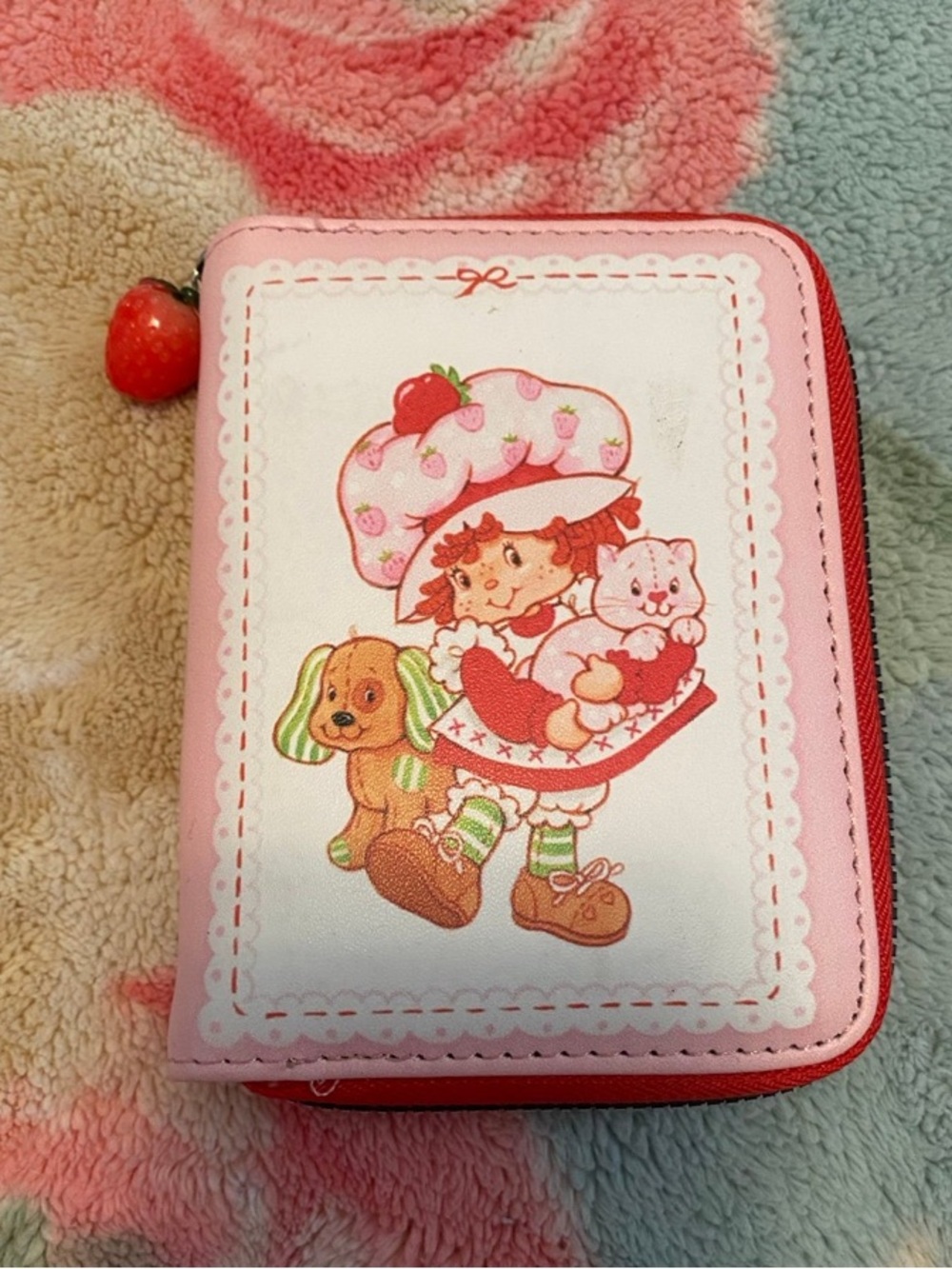 strawberry shortcake zip up wallet